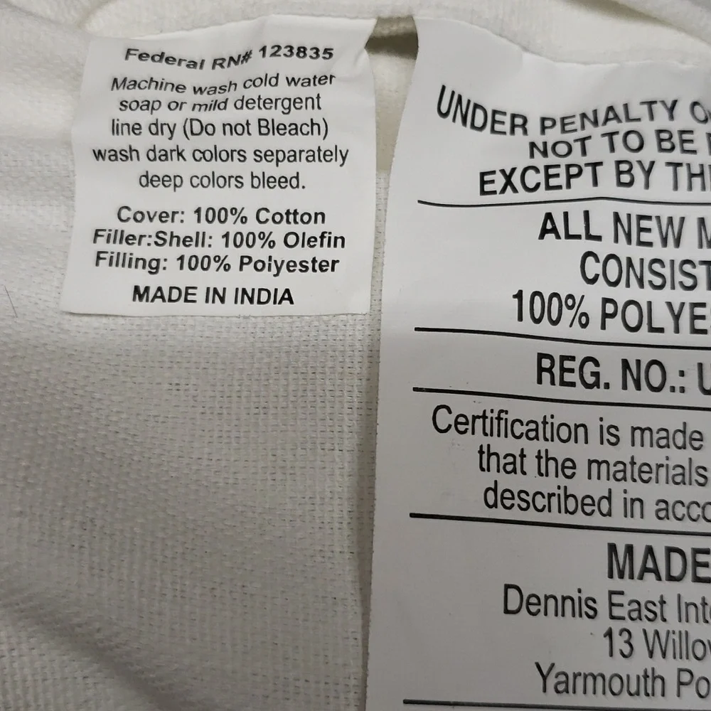 Dennis East International Latitude 38 NWT Blue and White Corded Rectangle Pillow